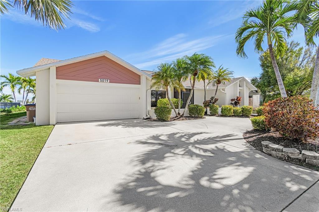 CAPE CORAL - Residential Lease