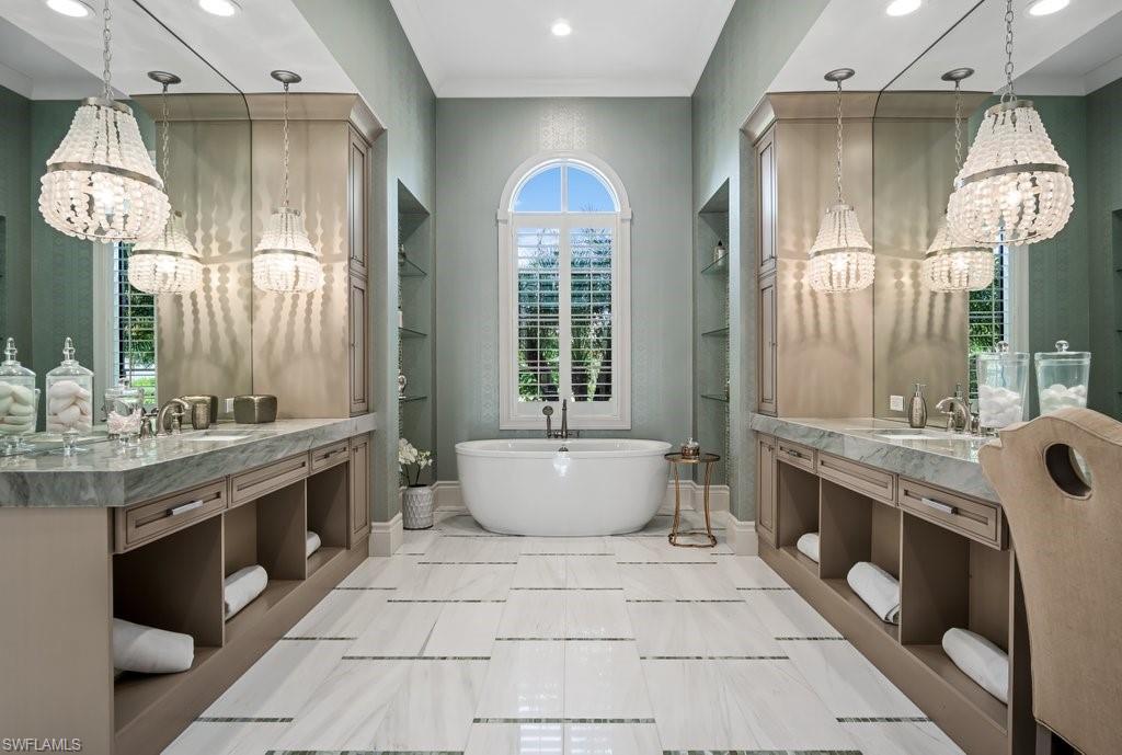 QUAIL WEST - Residential