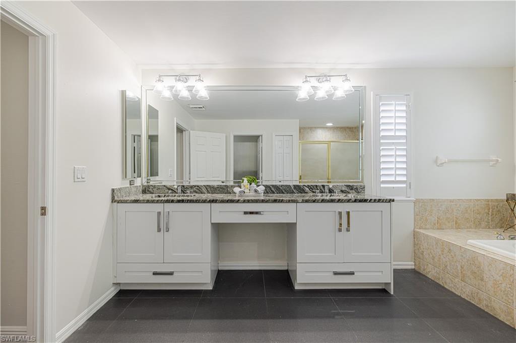 SILVERLAKES - Residential