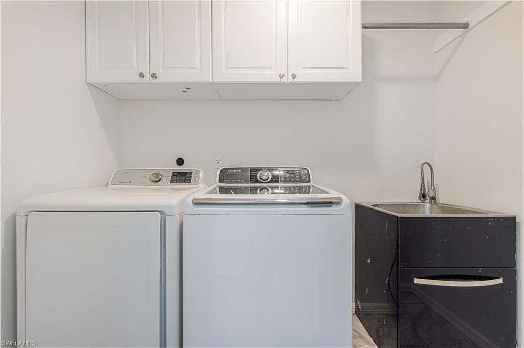 SILVERLAKES - Residential