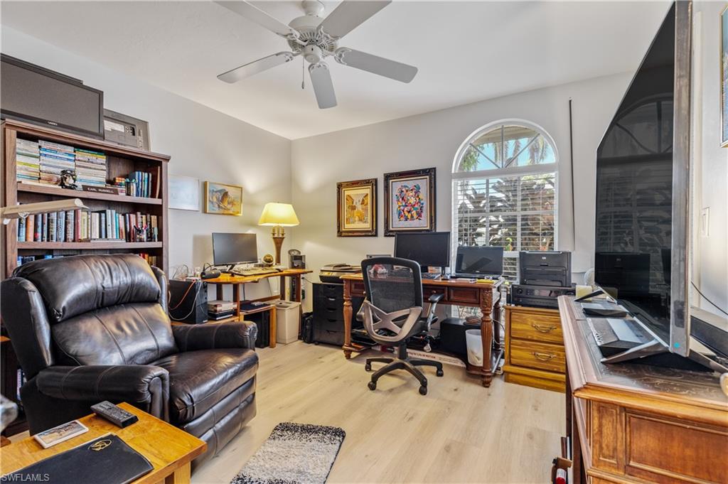 SABAL SPRINGS GOLF AND RACQUET CLUB - Residential