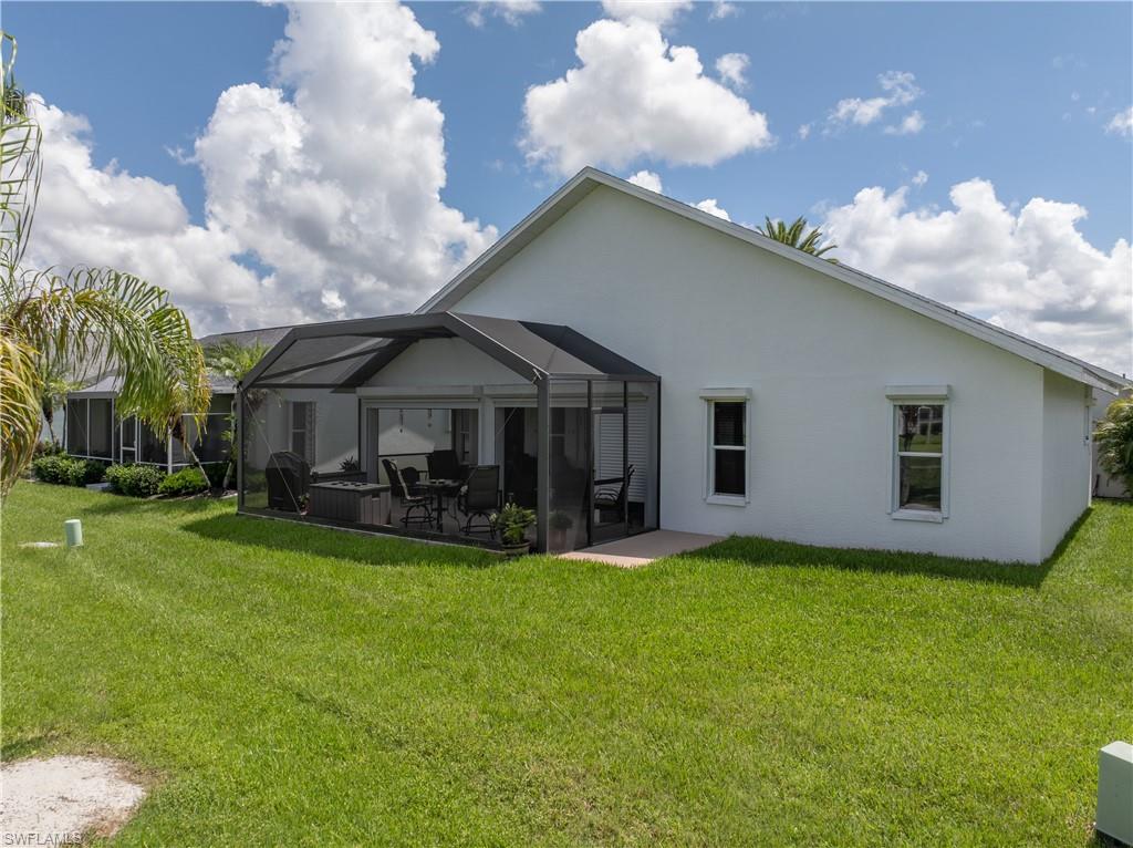 SABAL SPRINGS GOLF AND RACQUET CLUB - Residential