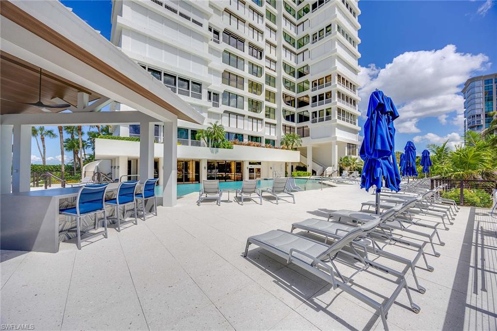 PARK PLAZA - Residential