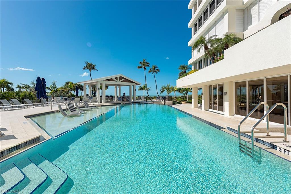PARK PLAZA - Residential