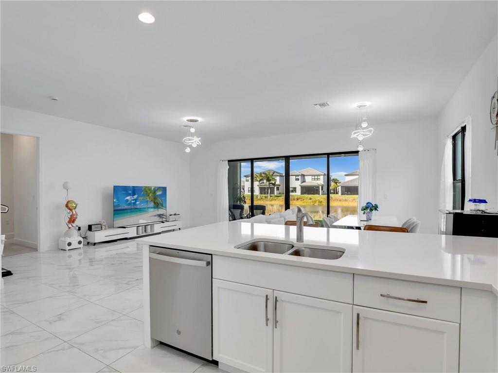 RIVERCREEK IN ESTERO - Residential Lease