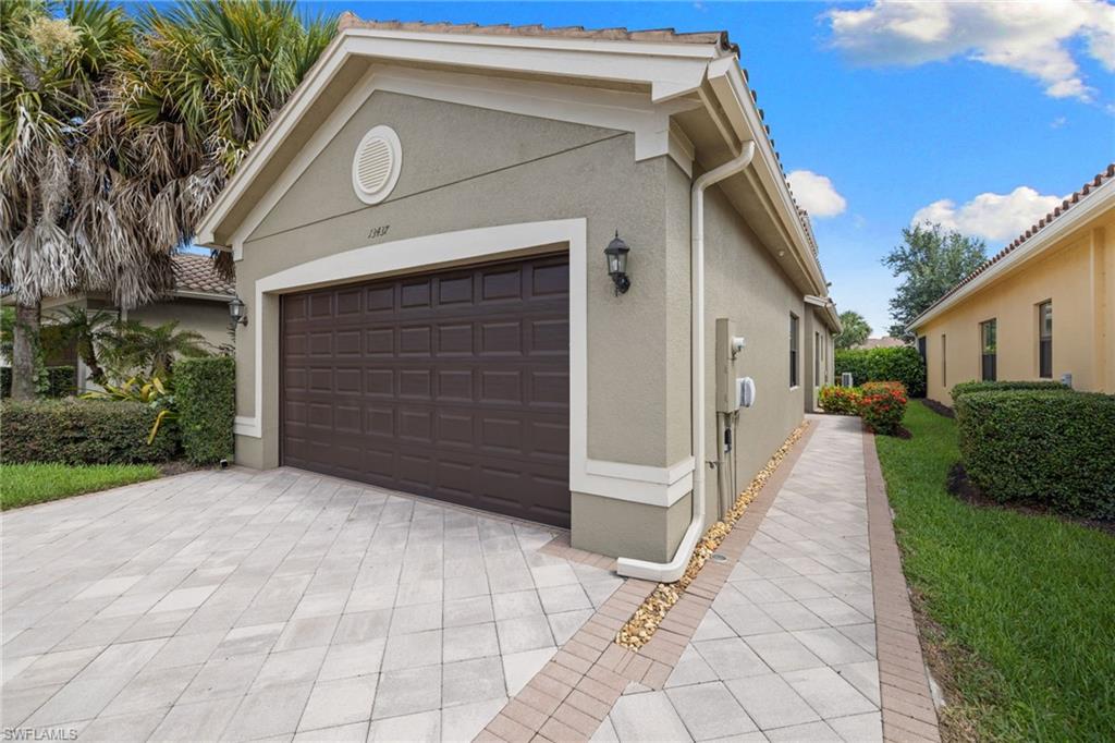 MARBELLA ISLES - Residential