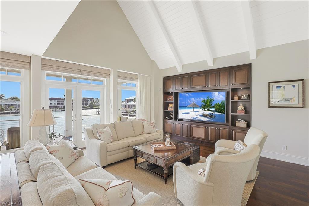 MARCO ISLAND - Residential