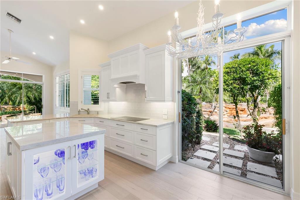 VILLA LA PALMA AT BAY COLONY - Residential