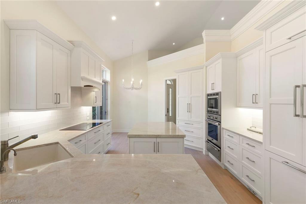 VILLA LA PALMA AT BAY COLONY - Residential