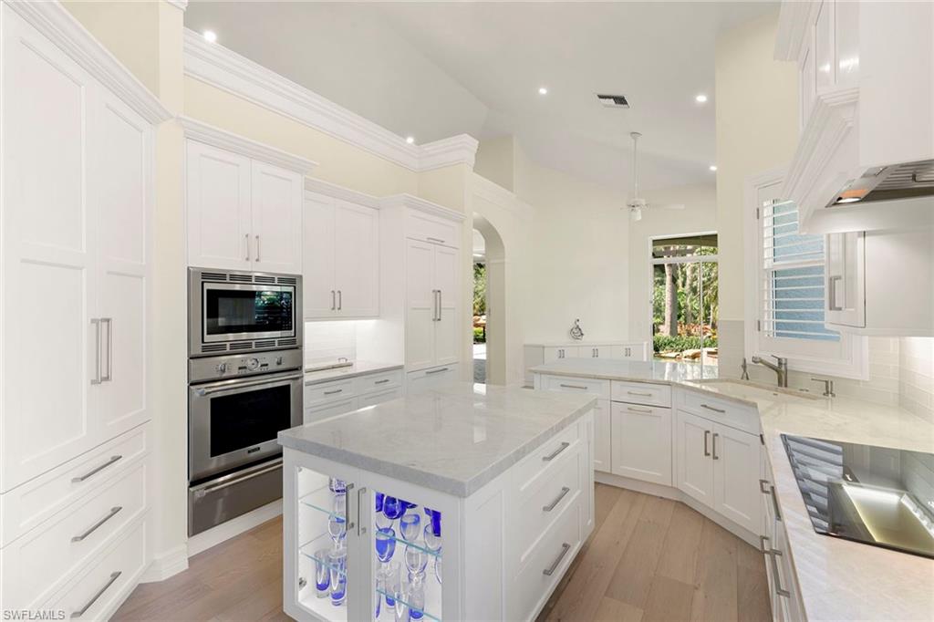 VILLA LA PALMA AT BAY COLONY - Residential