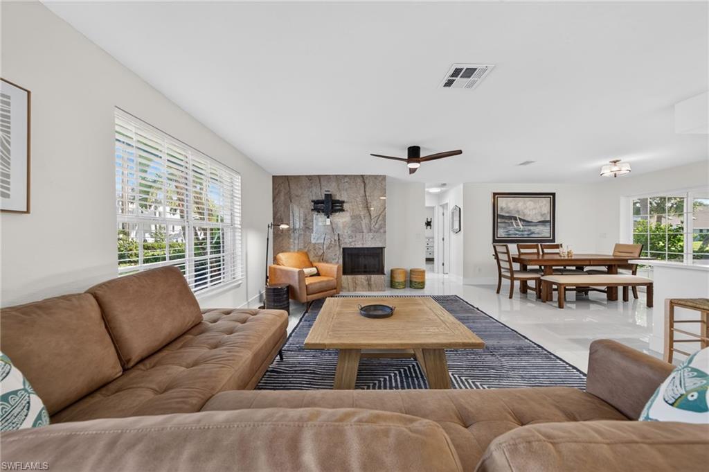 SHANNONS - Residential