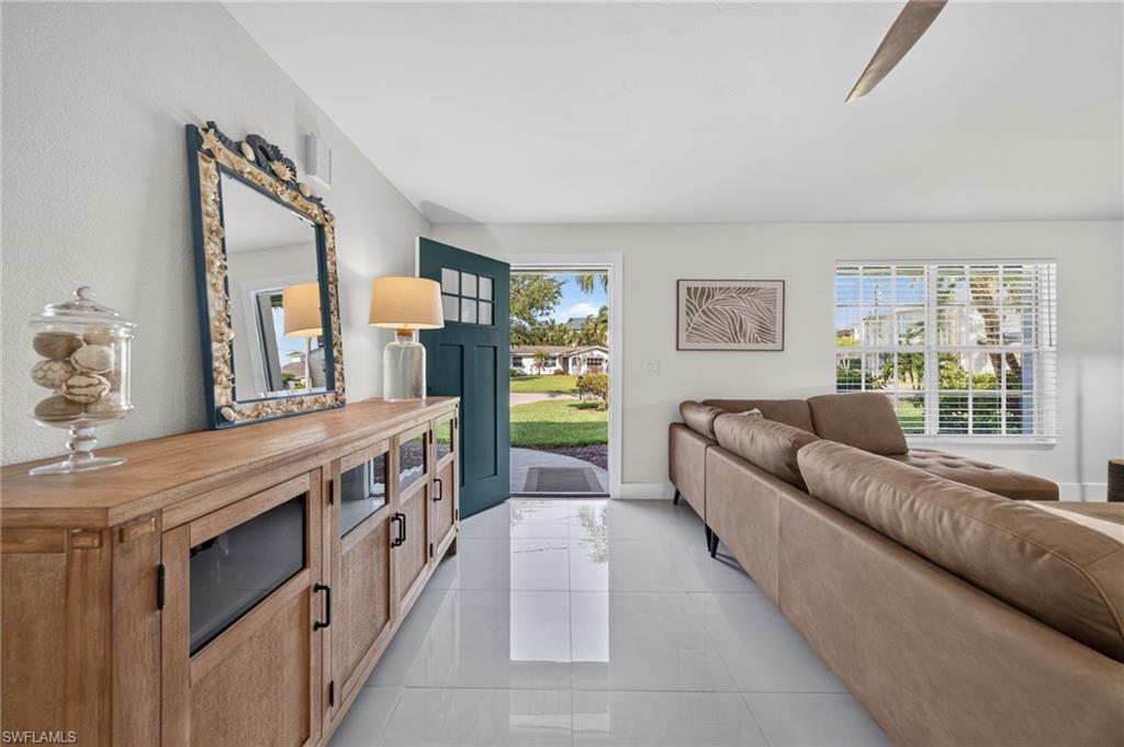 SHANNONS - Residential