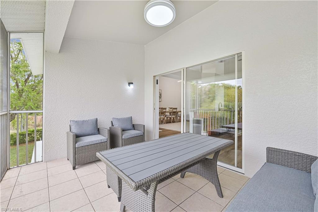 MANORS AT FOUNTAIN LAKES - Residential Lease