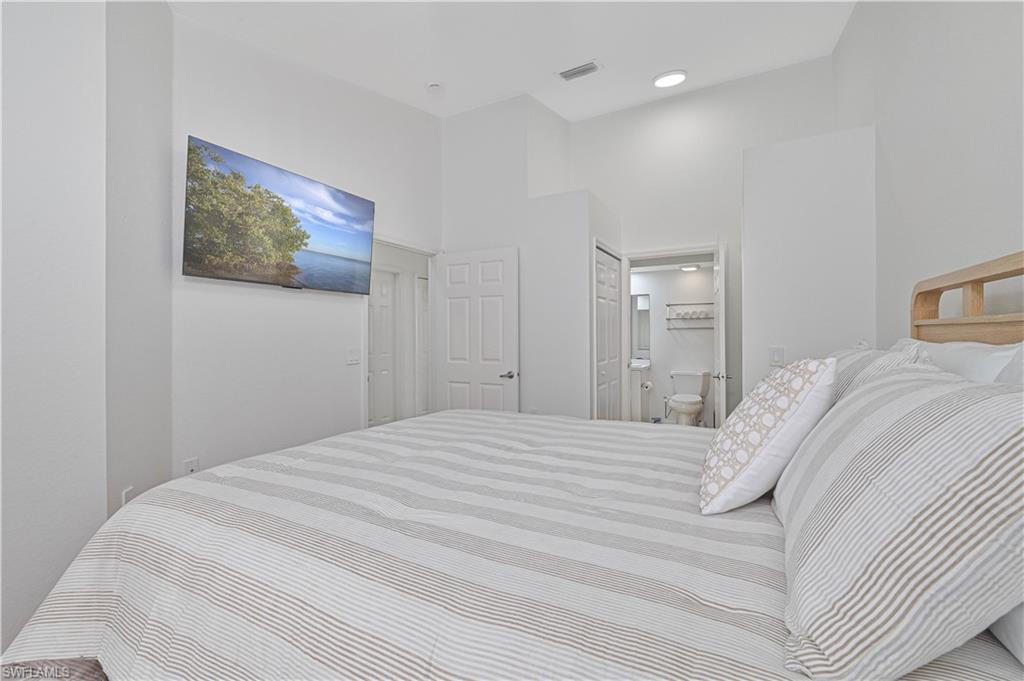 MANORS AT FOUNTAIN LAKES - Residential Lease