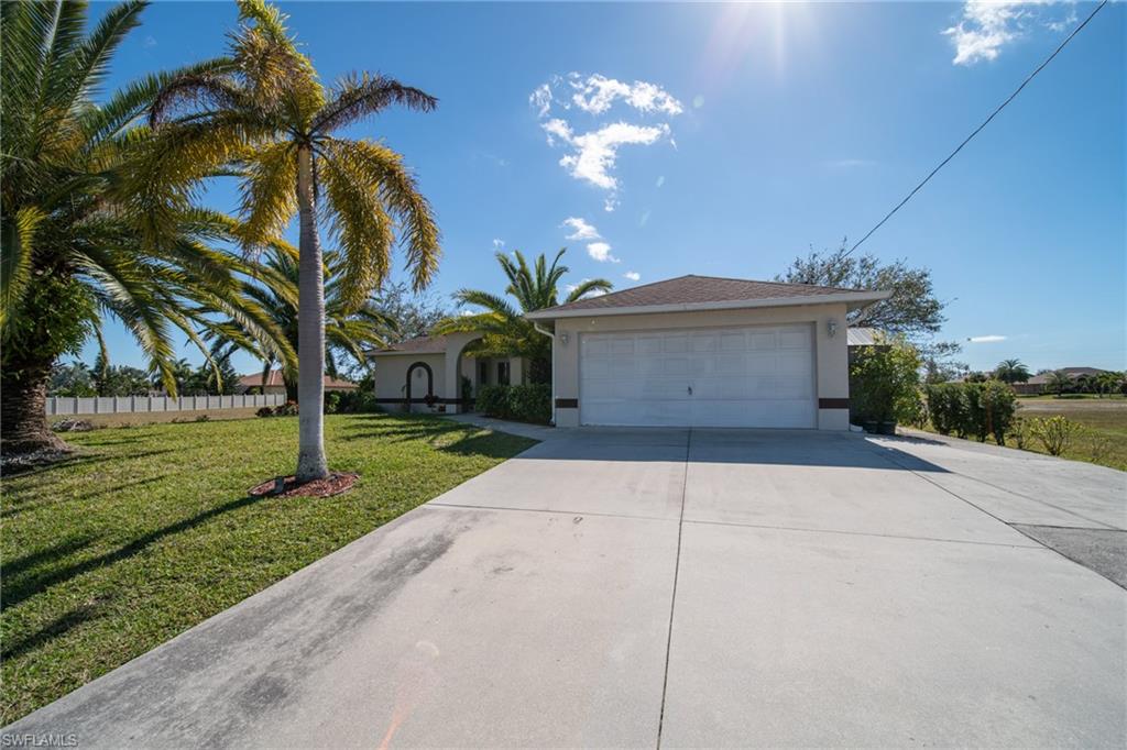 CAPE CORAL - Residential