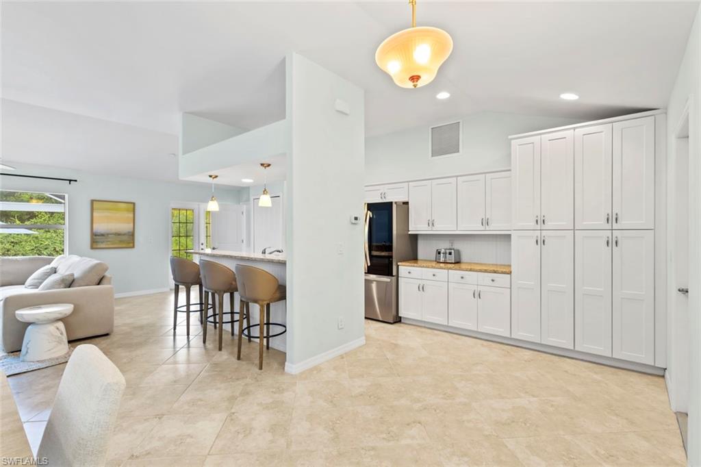 CHARLOTTE SHORES - Residential Lease