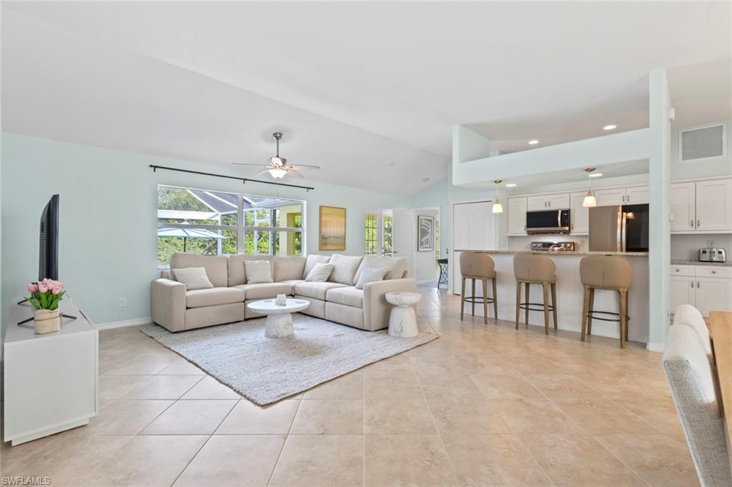 CHARLOTTE SHORES - Residential Lease