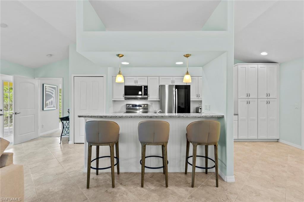 CHARLOTTE SHORES - Residential Lease