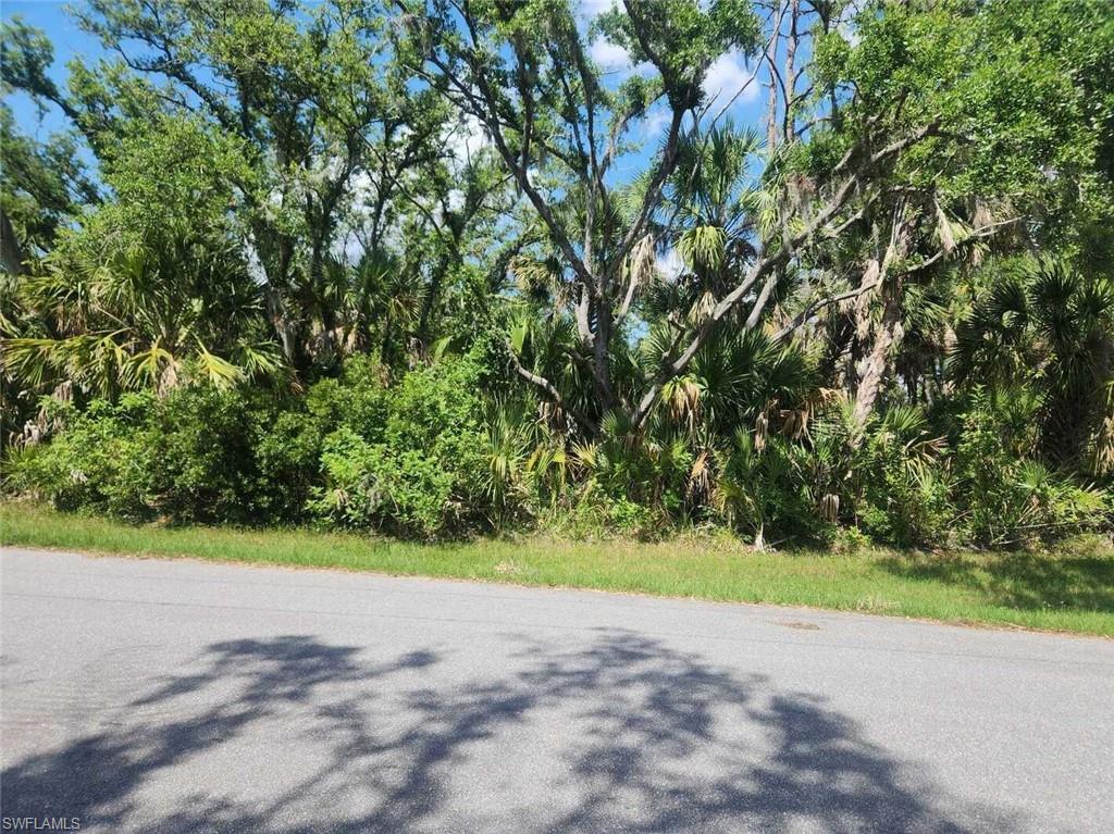 PORT CHARLOTTE - Land