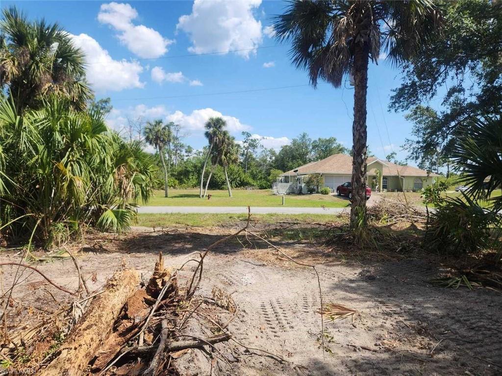 PORT CHARLOTTE - Land