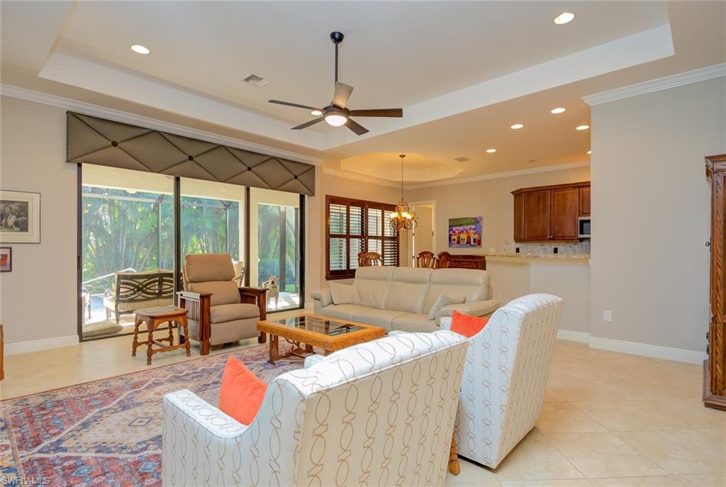 ESTERO PALMS - Residential