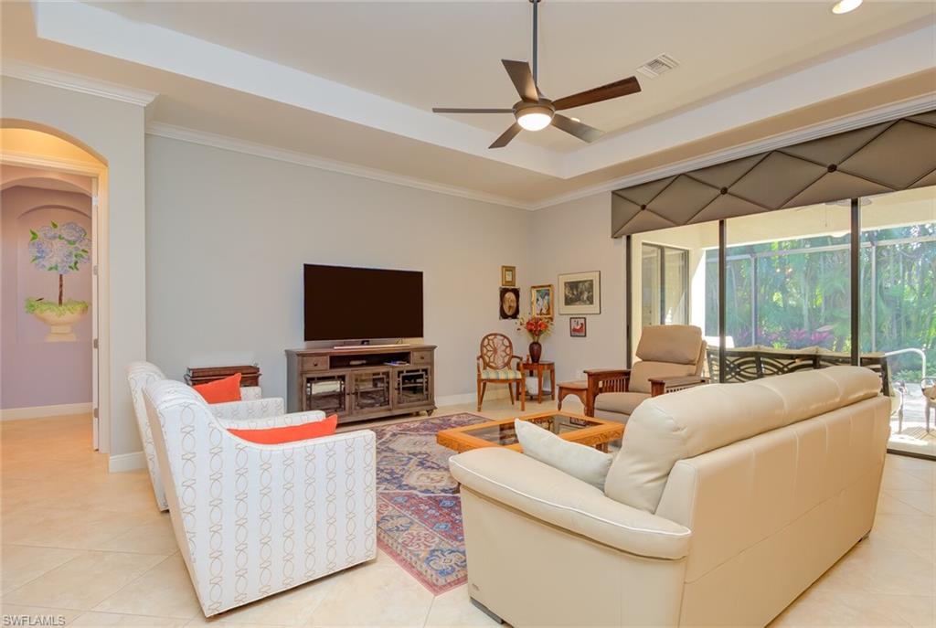 ESTERO PALMS - Residential
