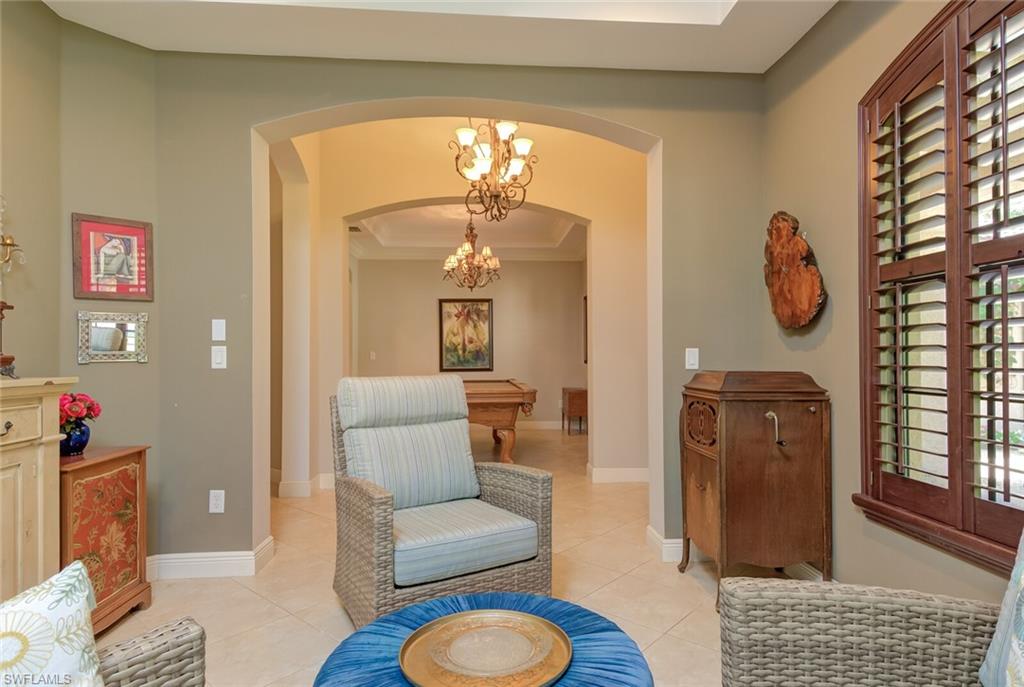 ESTERO PALMS - Residential
