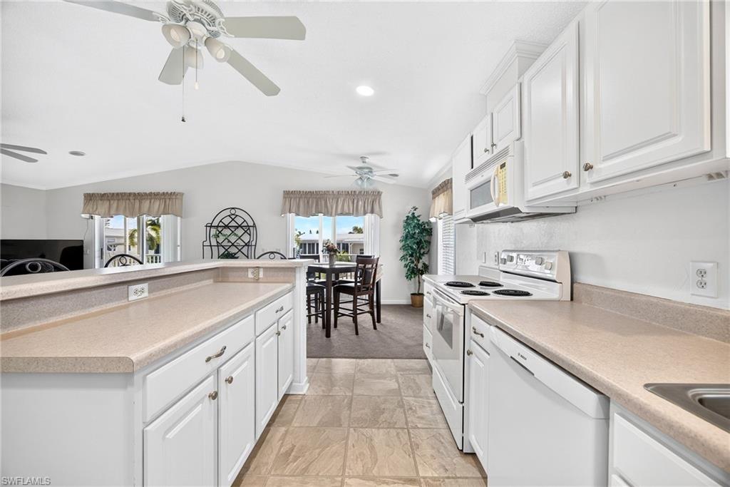 BURNT STORE COLONY - Residential