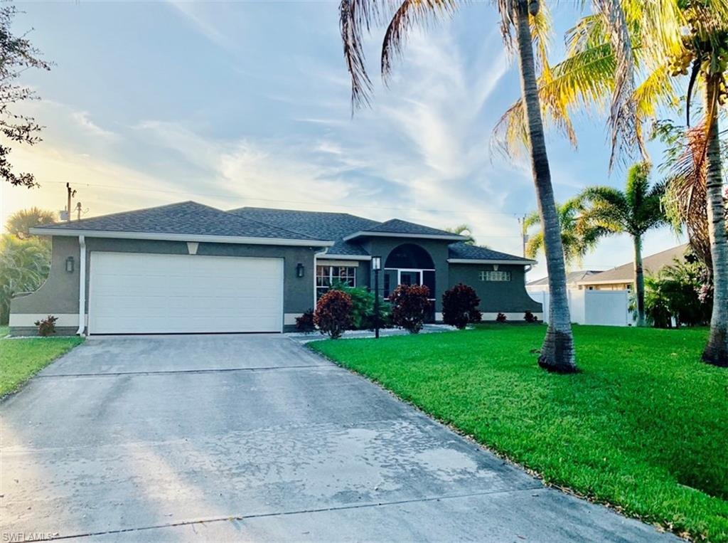 CAPE CORAL - Residential