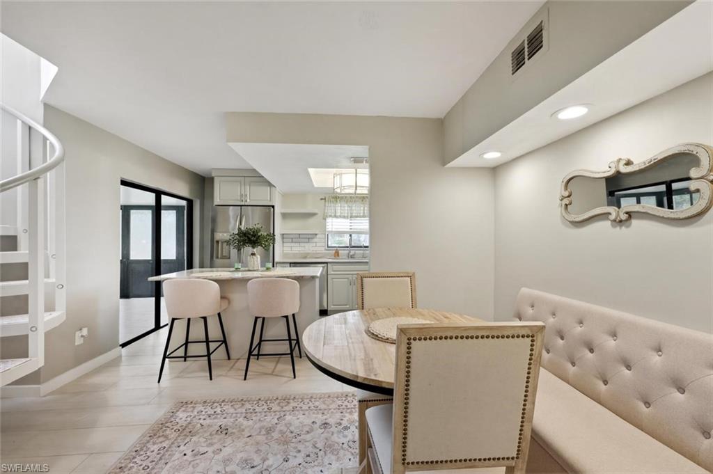 AMBERWOOD LAKE CONDO - Residential