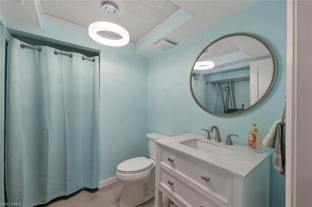 AMBERWOOD LAKE CONDO - Residential