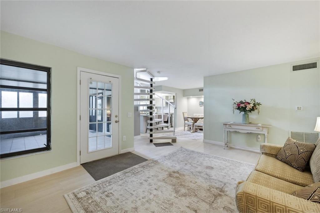AMBERWOOD LAKE CONDO - Residential