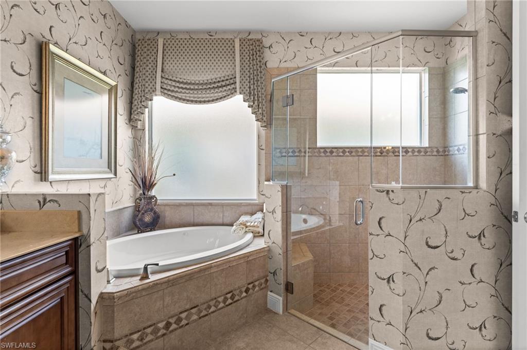 BELLE LAGO - Residential