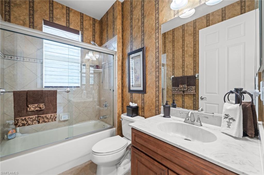 BELLE LAGO - Residential