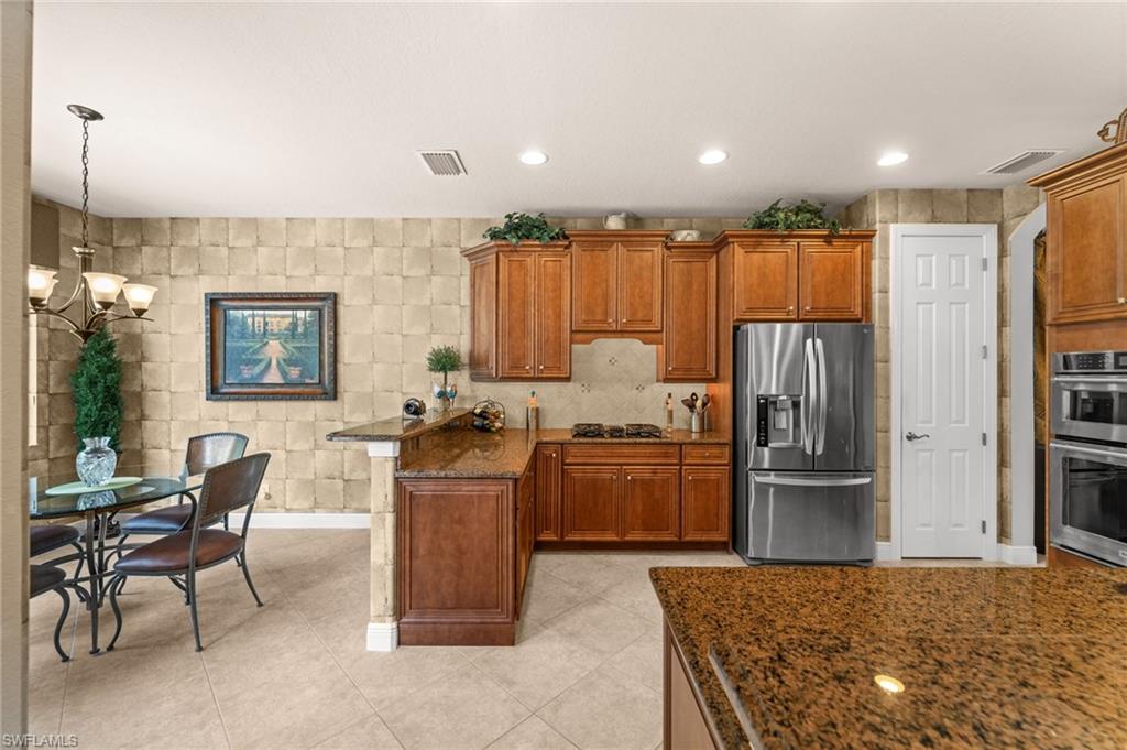 BELLE LAGO - Residential