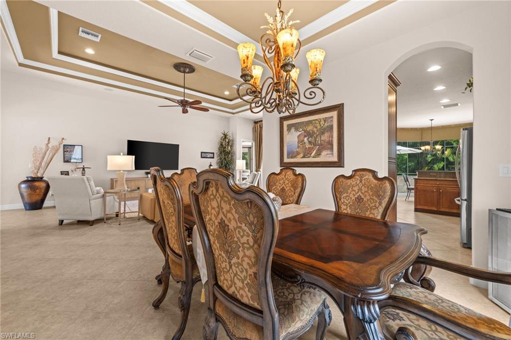 BELLE LAGO - Residential