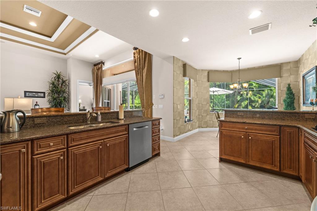 BELLE LAGO - Residential