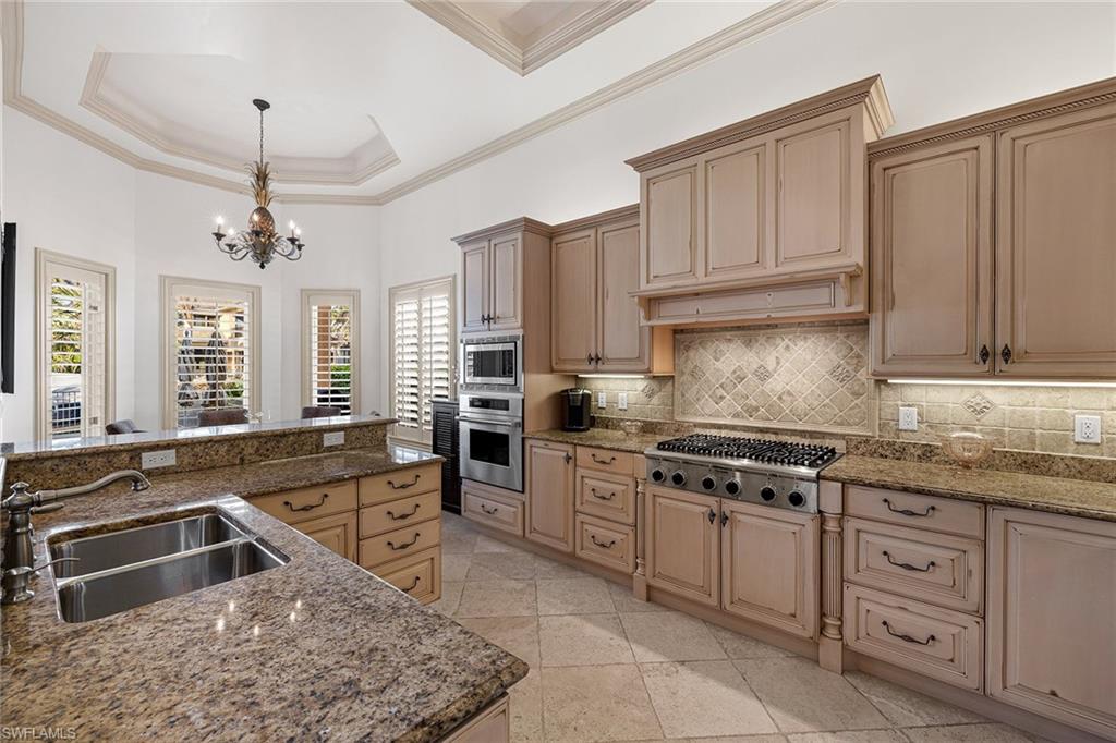 AQUALANE SHORES - Residential