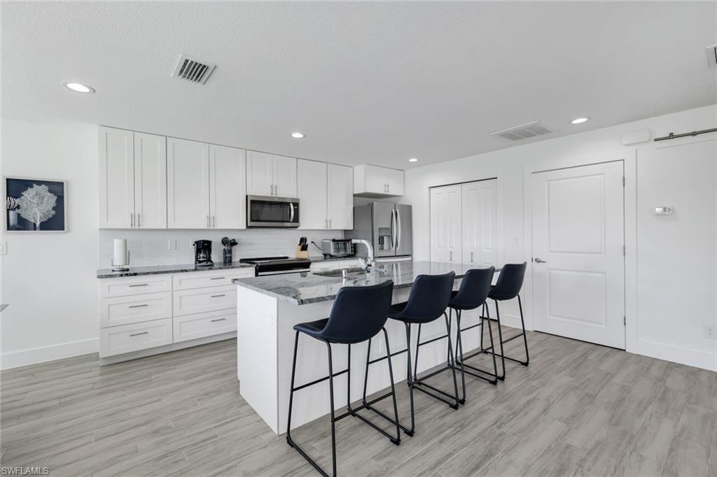 ISLAND PARK WOODS - Residential