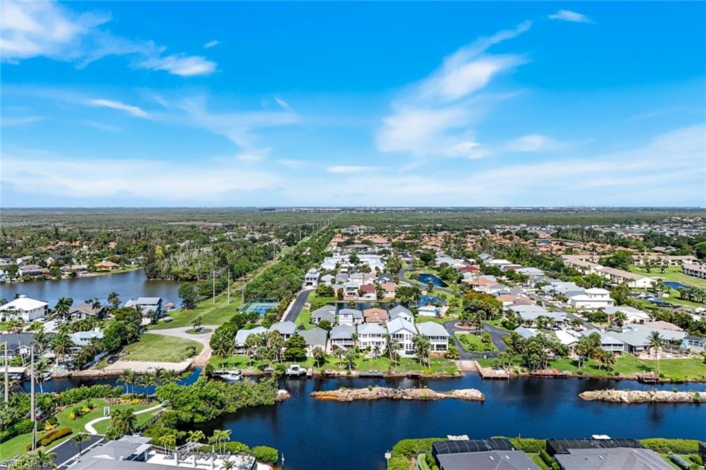 ISLAND PARK WOODS - Residential