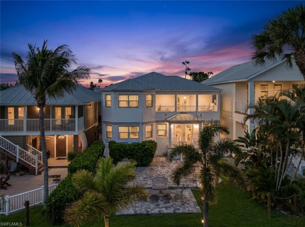 ISLAND PARK WOODS - Residential
