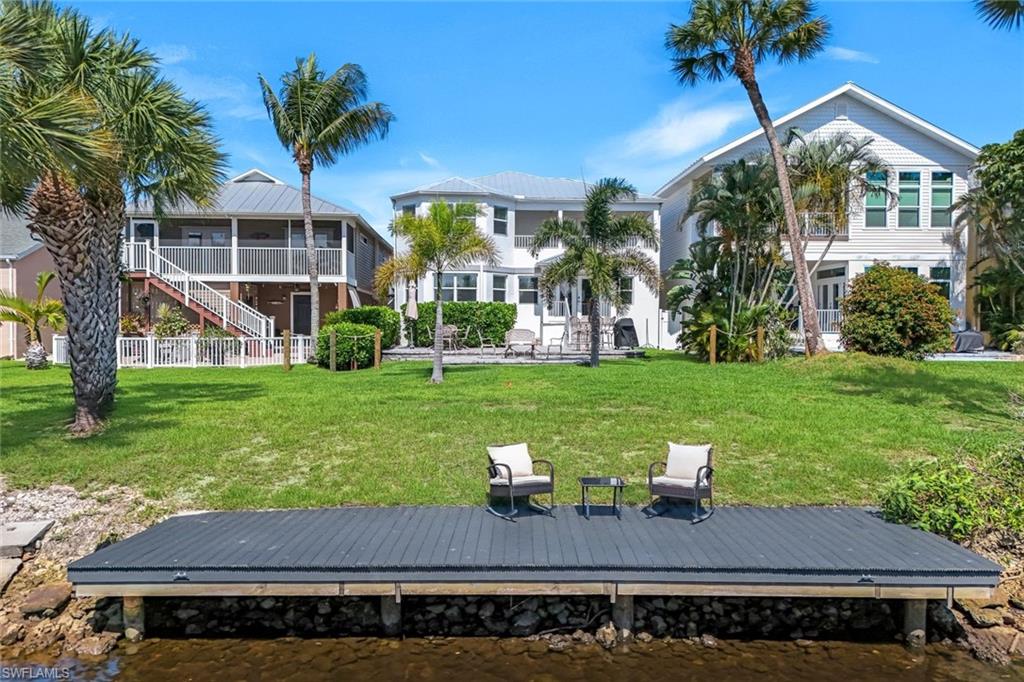 ISLAND PARK WOODS - Residential