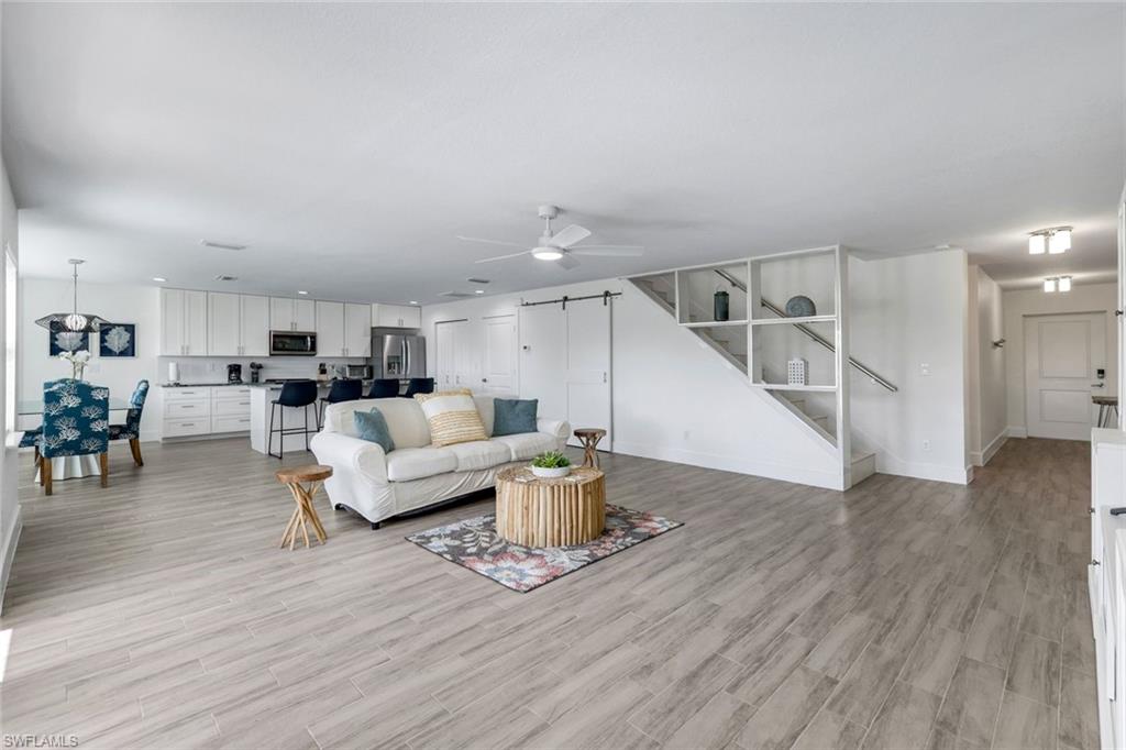 ISLAND PARK WOODS - Residential
