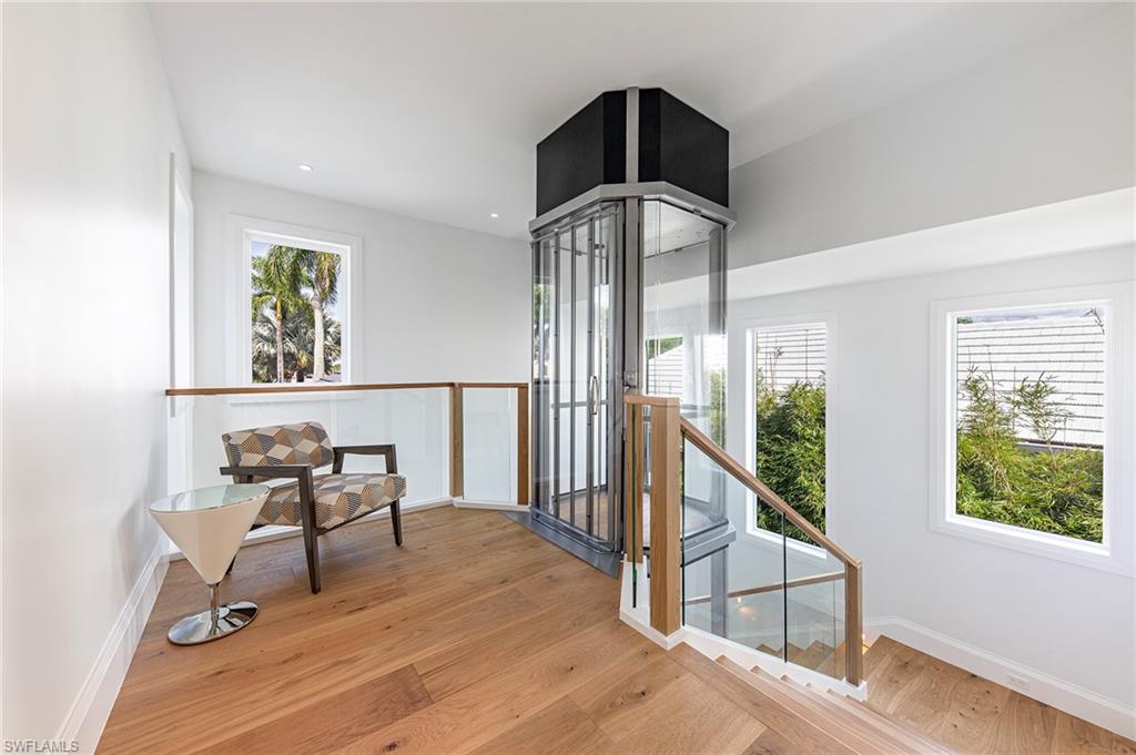 AQUALANE SHORES - Residential