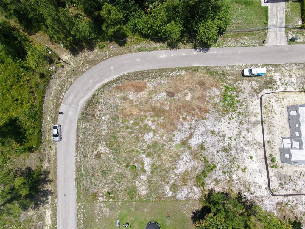 LEHIGH ACRES - Land