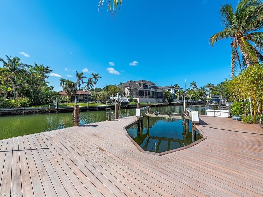 AQUALANE SHORES - Land