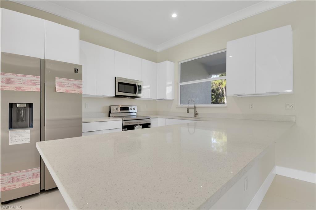 GOLDEN GATE ESTATES - Residential