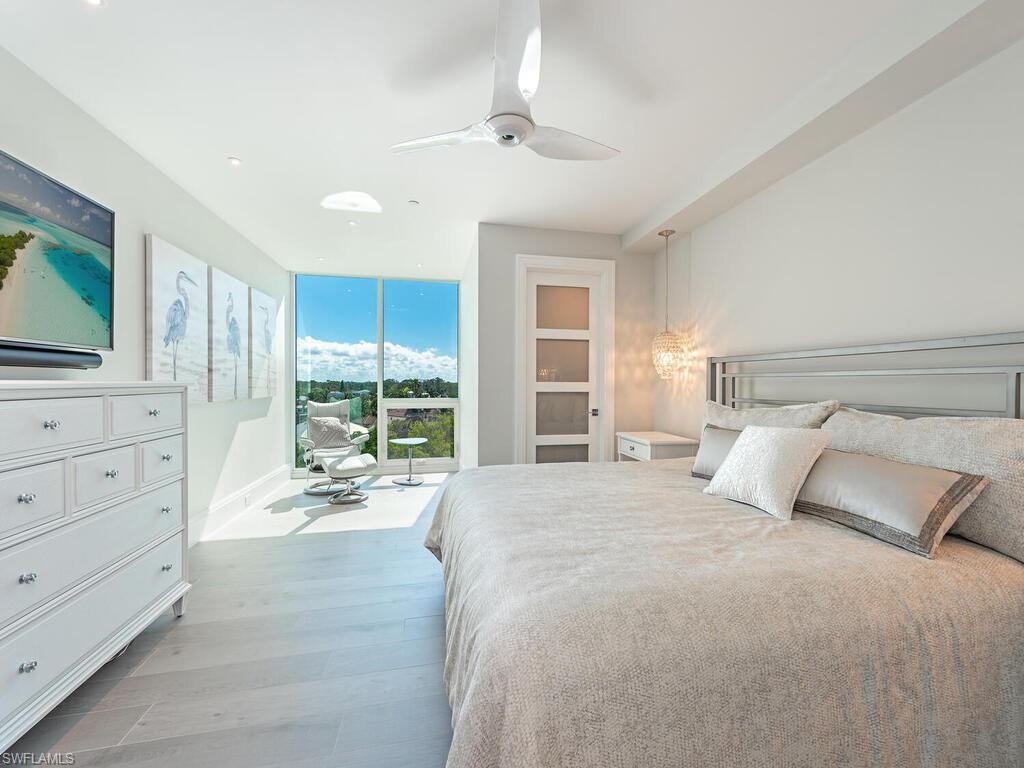 BAYPOINTE AT NAPLES CAY - Residential
