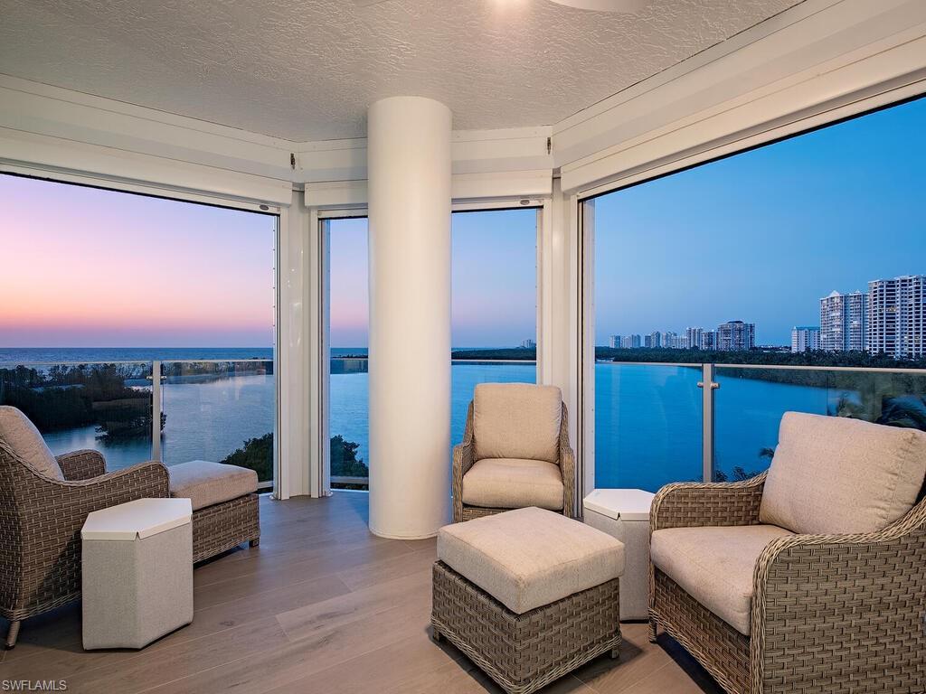 BAYPOINTE AT NAPLES CAY - Residential