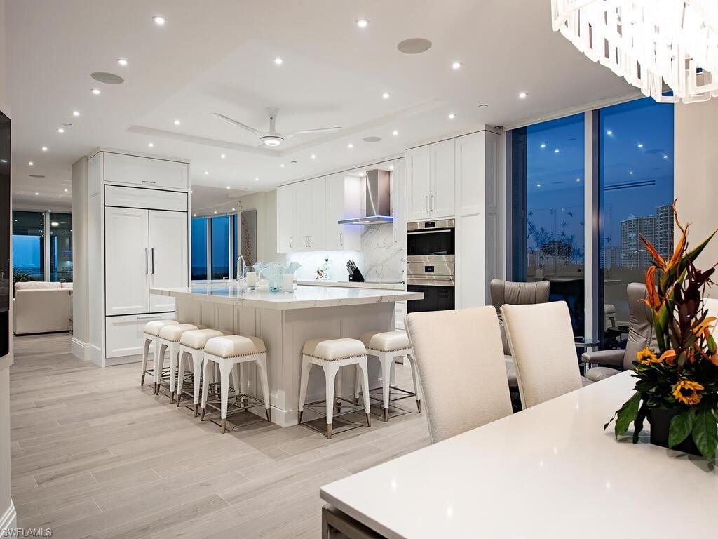 BAYPOINTE AT NAPLES CAY - Residential